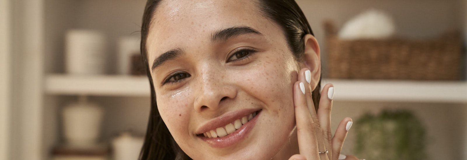 Why Using A Face Moisturizer with SPF for Sun Protection & Hydration Just Makes Sense