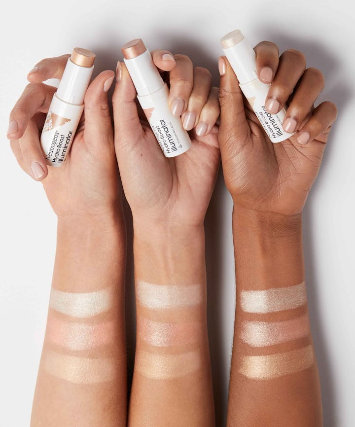 Neutrogena® Hydro Boost Illuminator