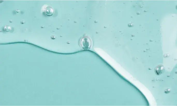 5% Glycolic Acid: Gold standard exfoliant to help improve the look of post-acne marks