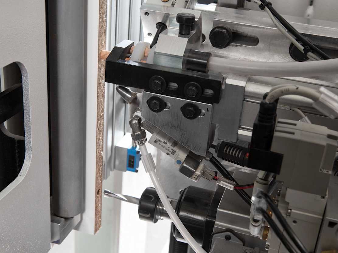 Dowel insertion system