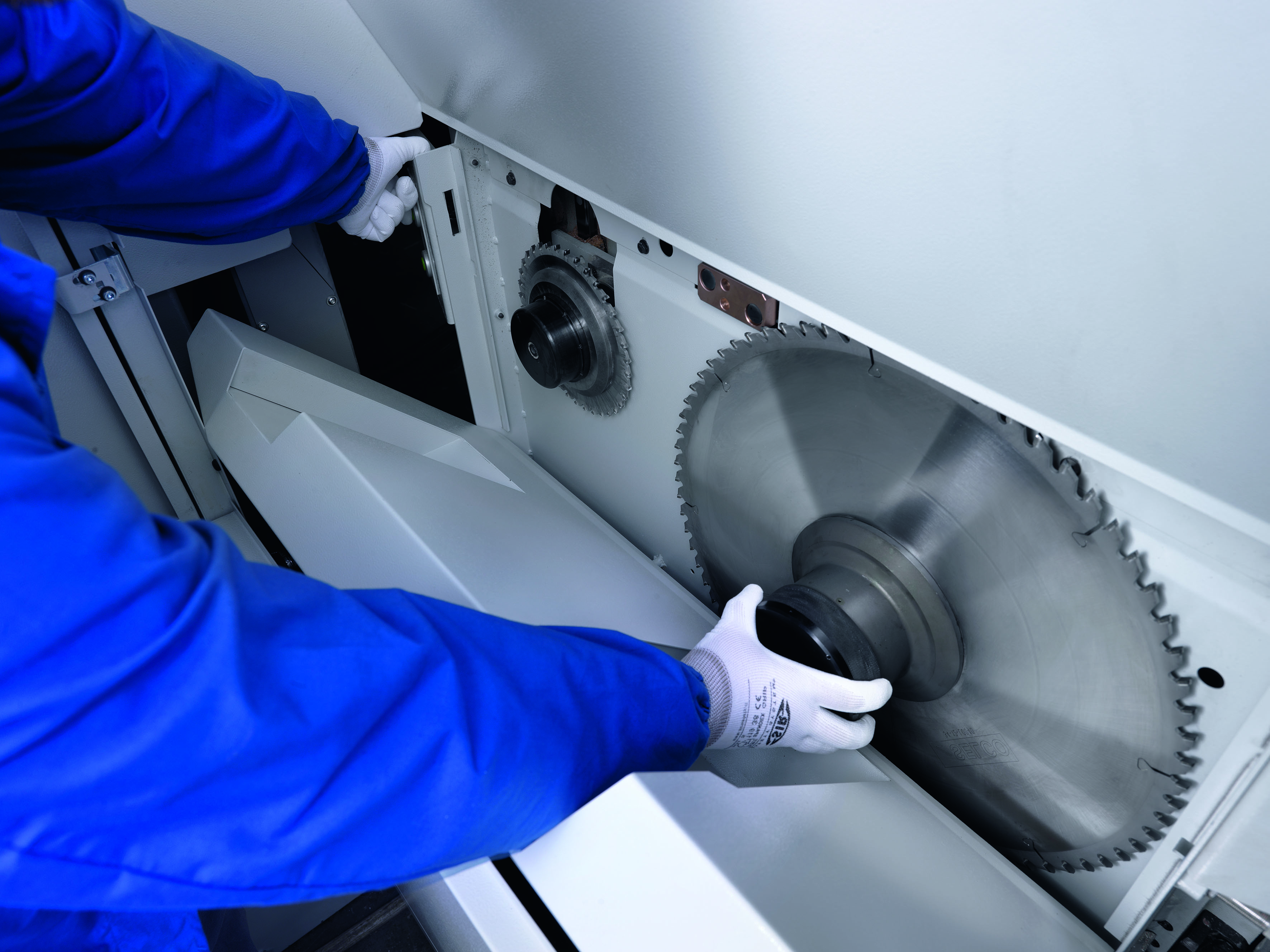 Digiset: get blade setting right first time, every time