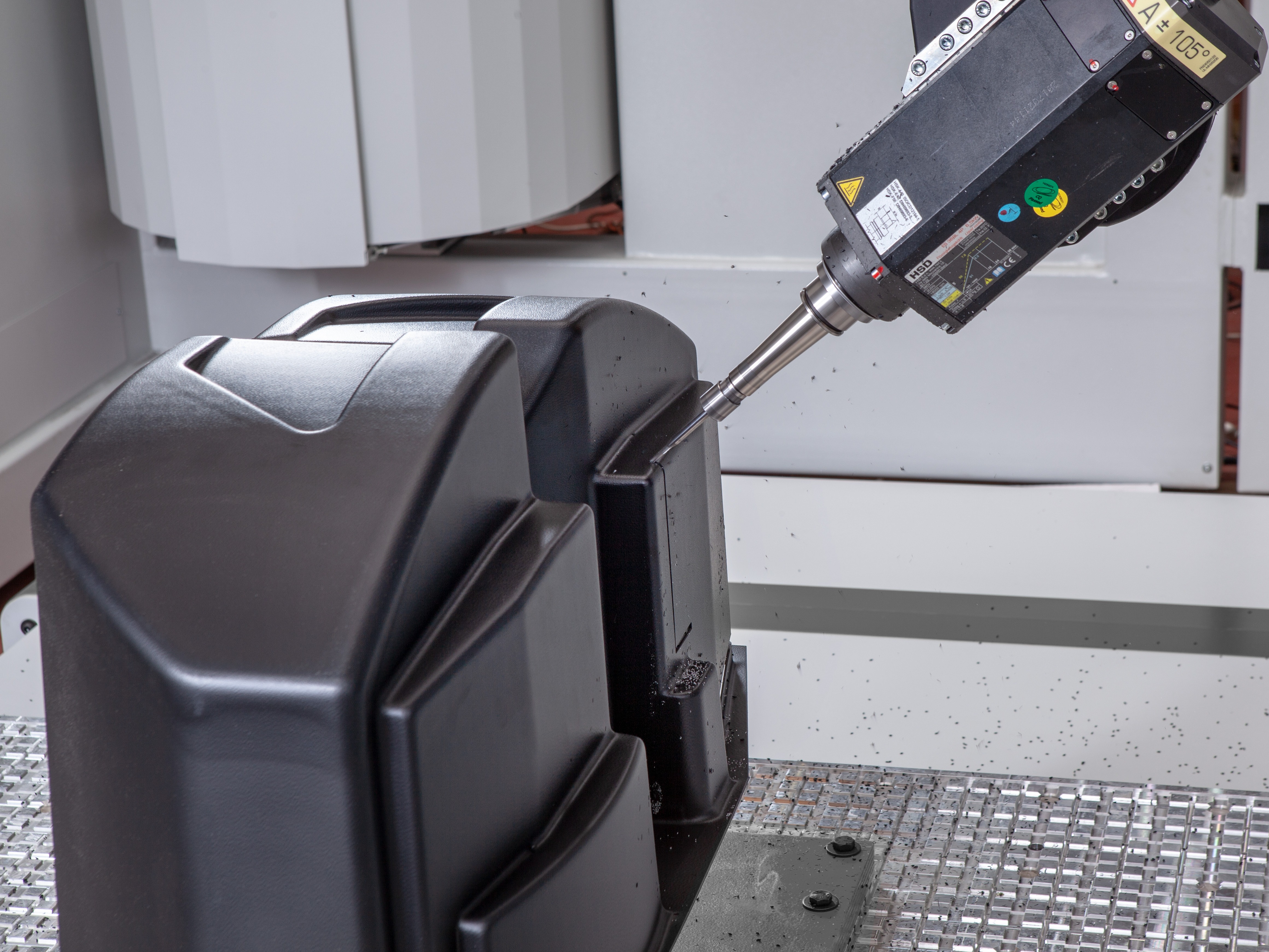 Flexible 5-axis machining for complex and large parts