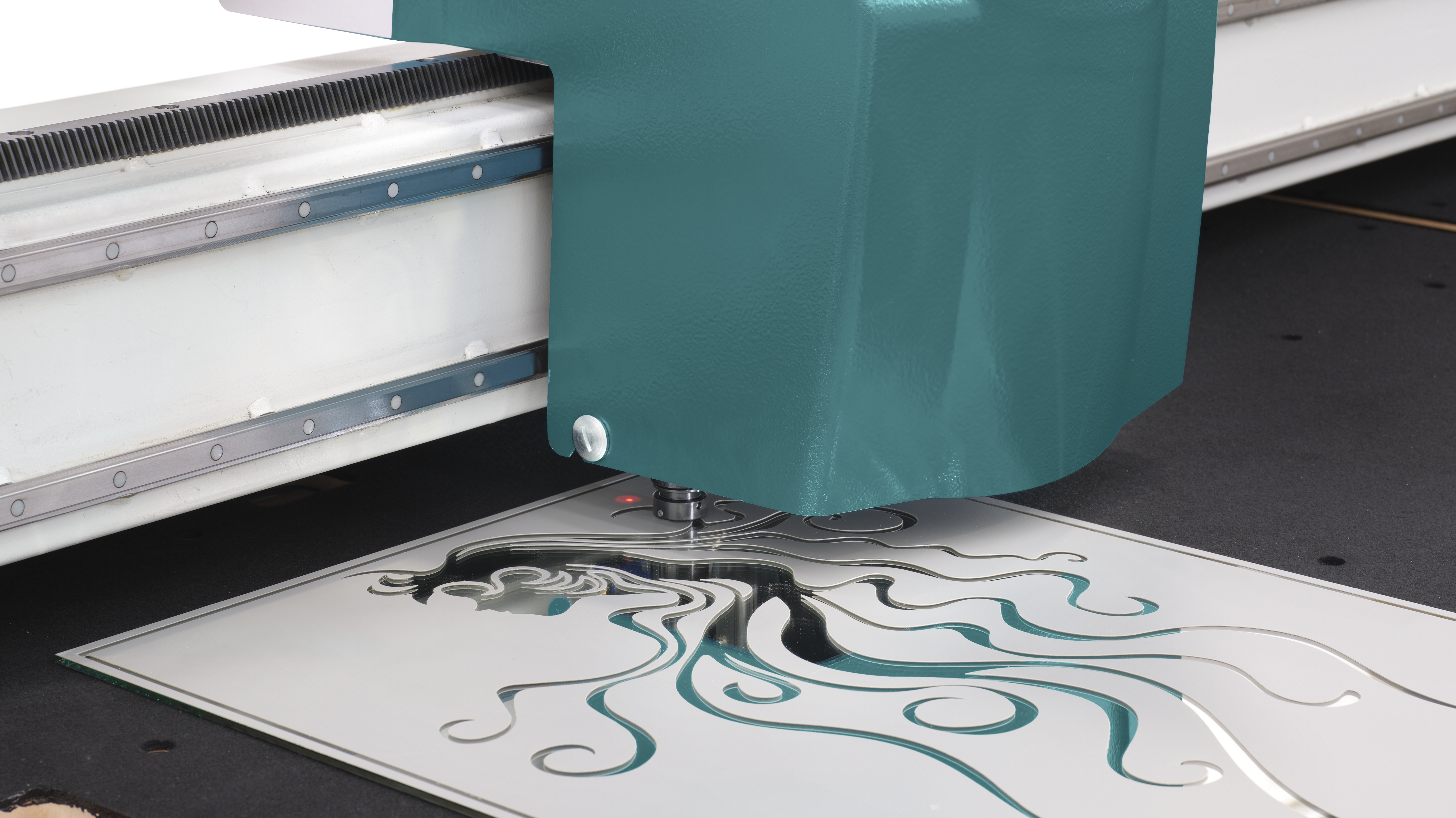 Vinyl cutting  & Ceramic cutting