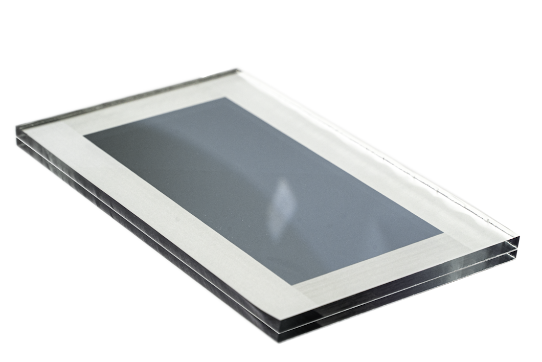 Low-E laminated glass