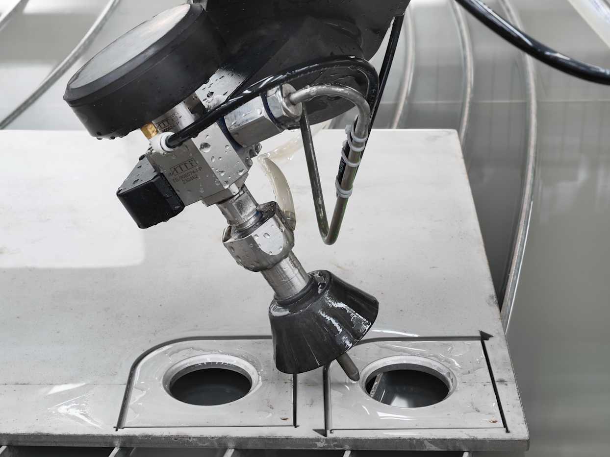 5-axis cutting precision