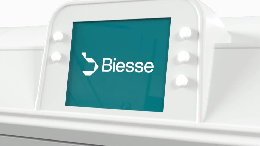 Wide color touchscreen monitor