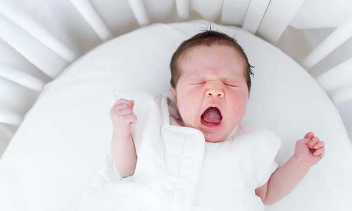 Cómo arrullar al bebé para dormir: 3 métodos infalibles
