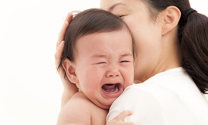 puerta calendario silencio 16 métodos para calmar a un bebé que llora | Dodot