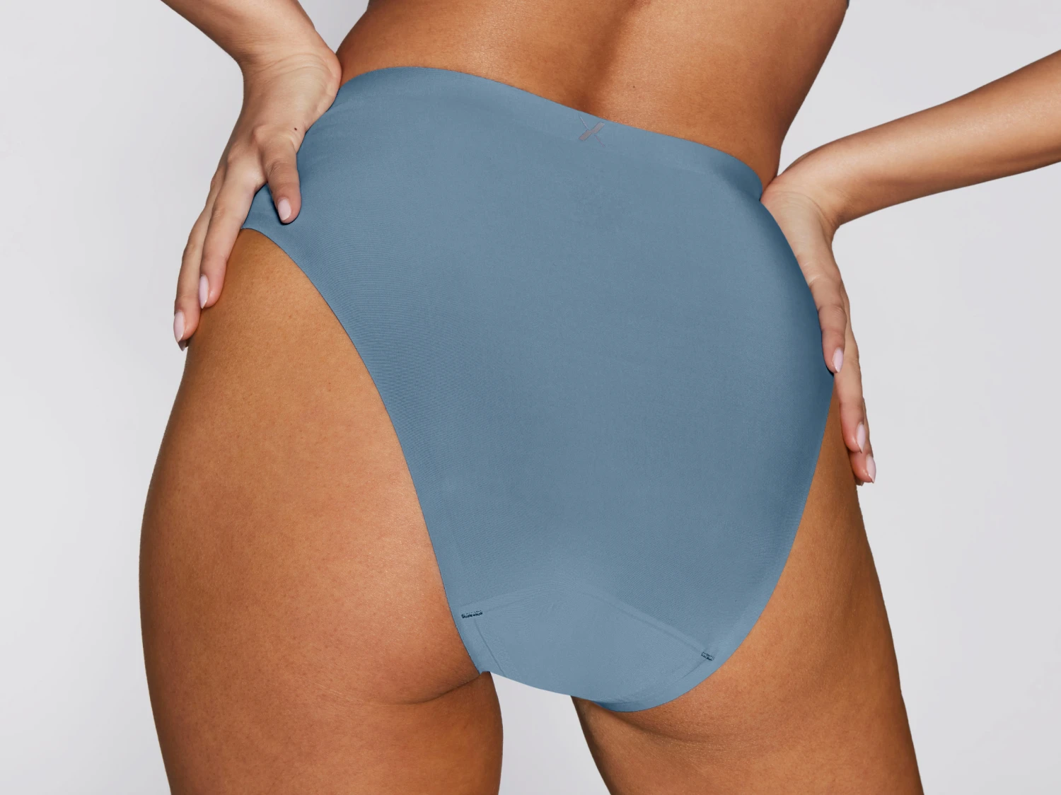 Save up to 25% on undies when you make a bundle. Now including NEW Dusty Blue.