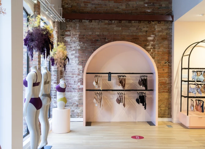 Digitally-Native Canadian Intimates Brand 'Knix' Opens 1st Physical Stores  [Photos]