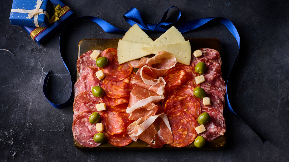 COOP-PXX-1008x567-TOP-DEALS-NO GRADIENT-present platter