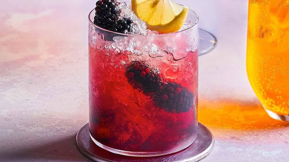 Say cheers to homemade drinks that make those Christmas moments even more memorable.