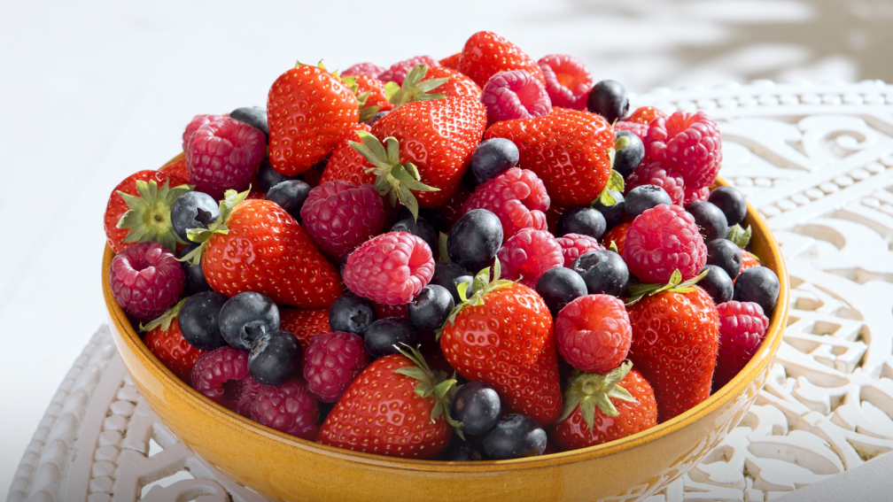 COOP-Summer-1008x567-HERO-CARD-MEMBERSHIP-Berries
