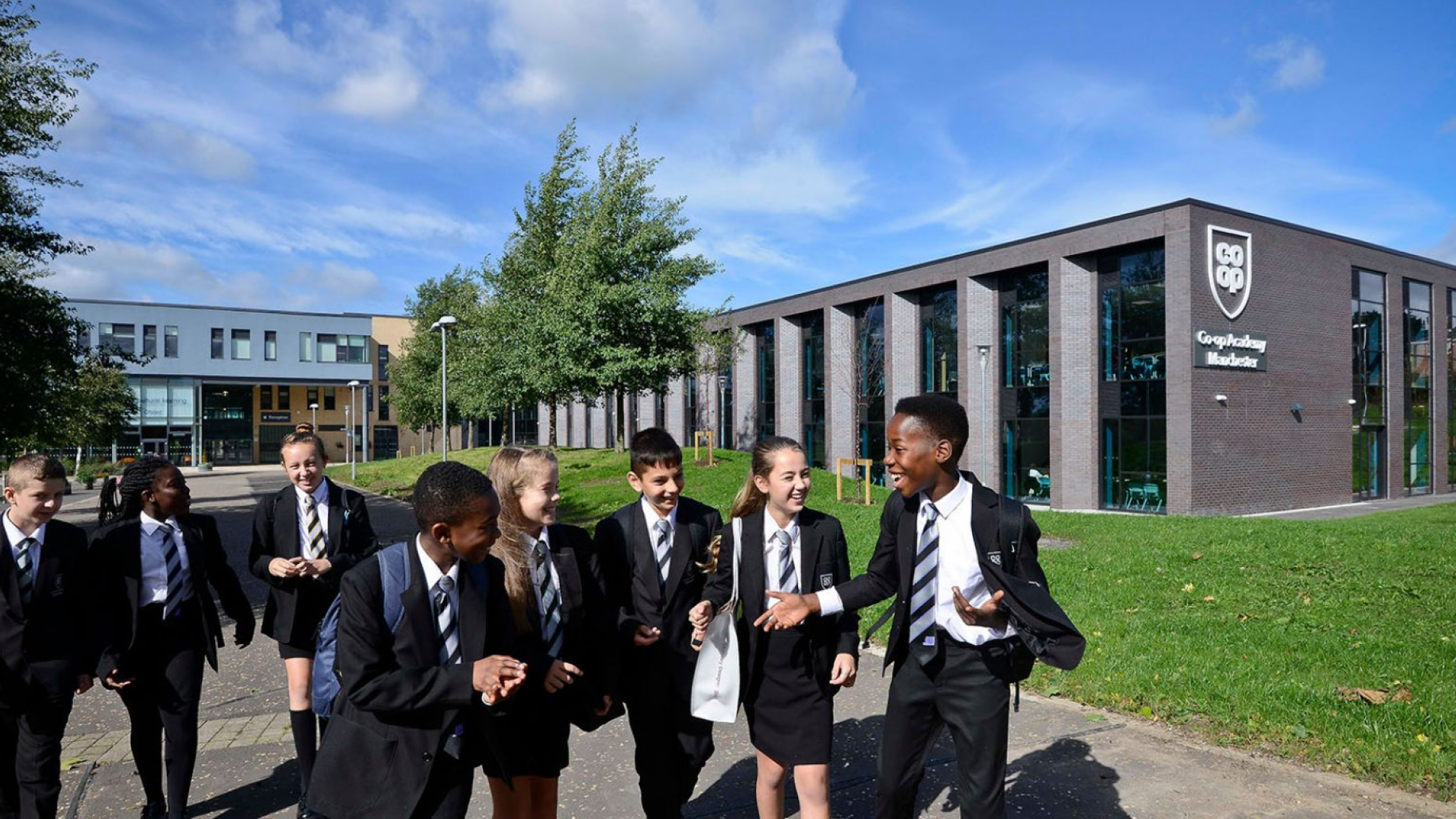 COOP-PXX-1008x567-APP-FEATURE-CARD-Academies