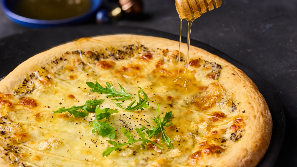 COOP-PXX-1008x567-TOP-DEALS-NO GRADIENT-Truffle-Pizza