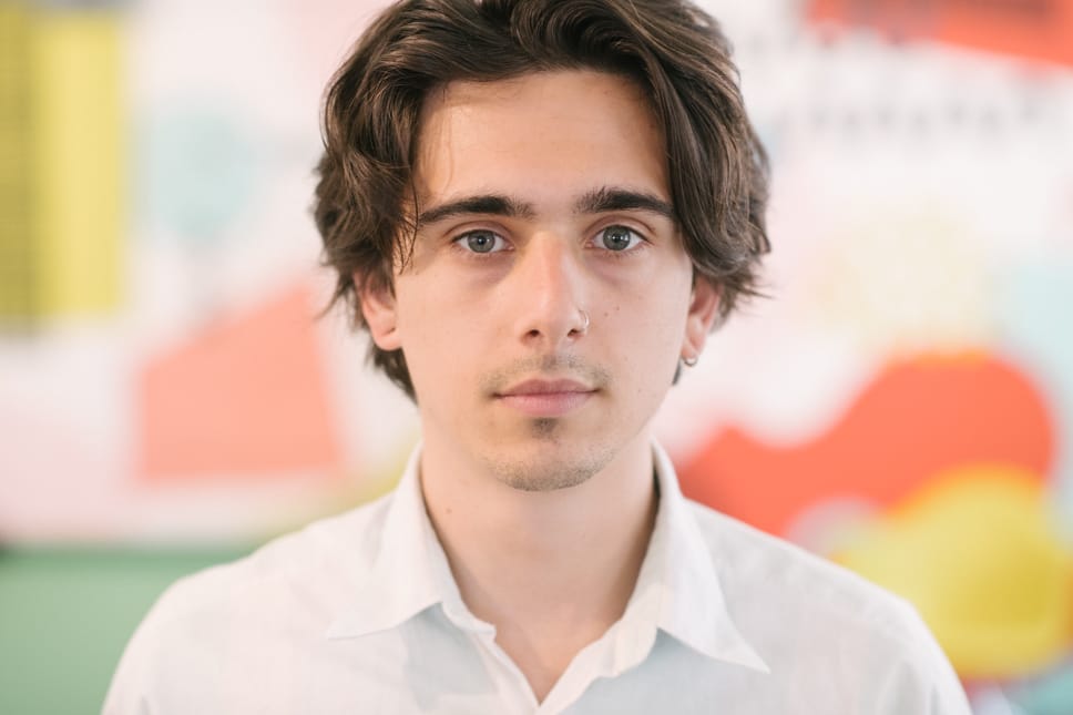 85mm lens distortion example
