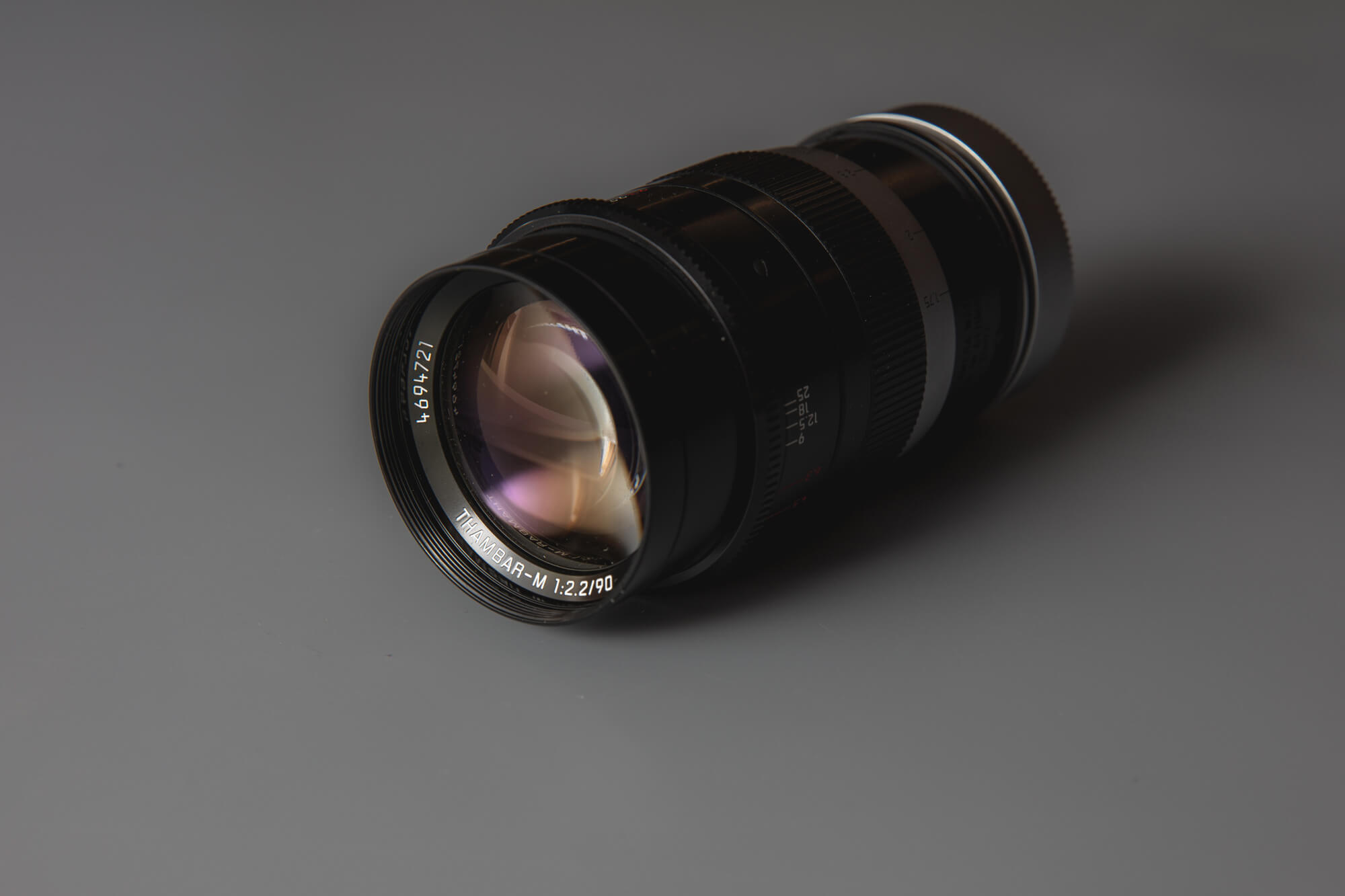 Leica Thambar 90mm f/2.2