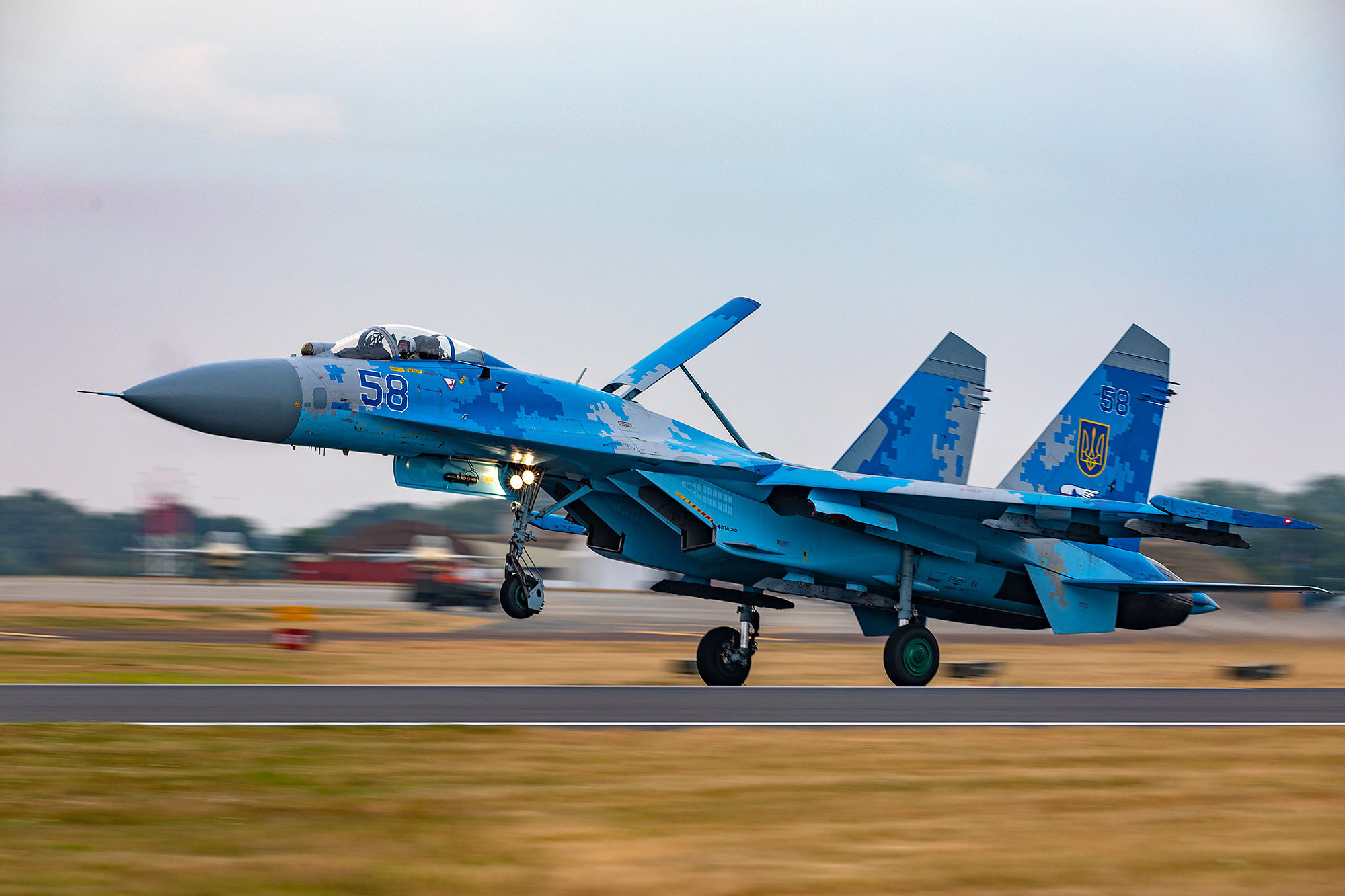 Ukrainian Su-27 taking off