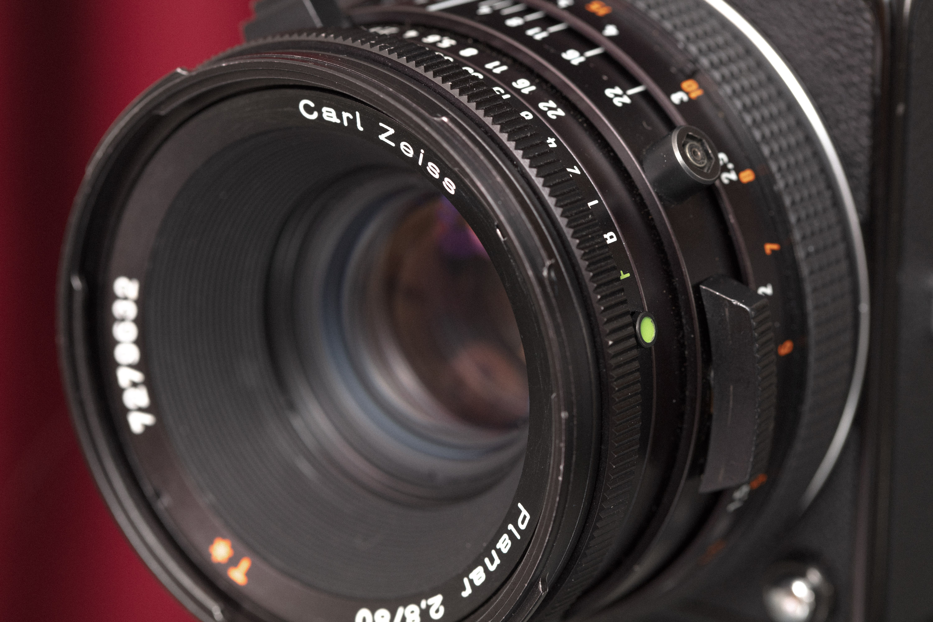 Review A closer look at the Hasselblad 501C MPB