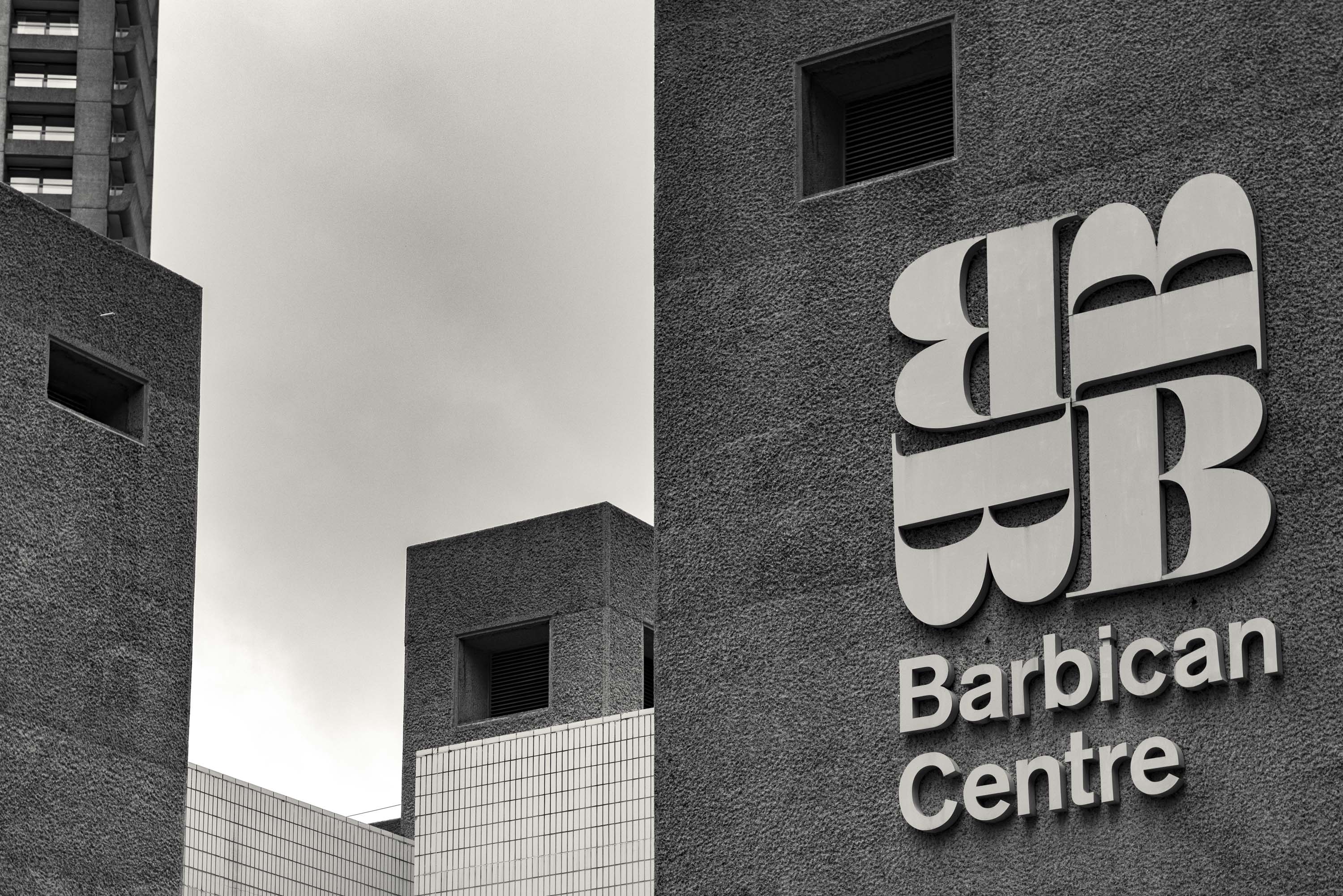 a black & white photo of the Barbican Centre