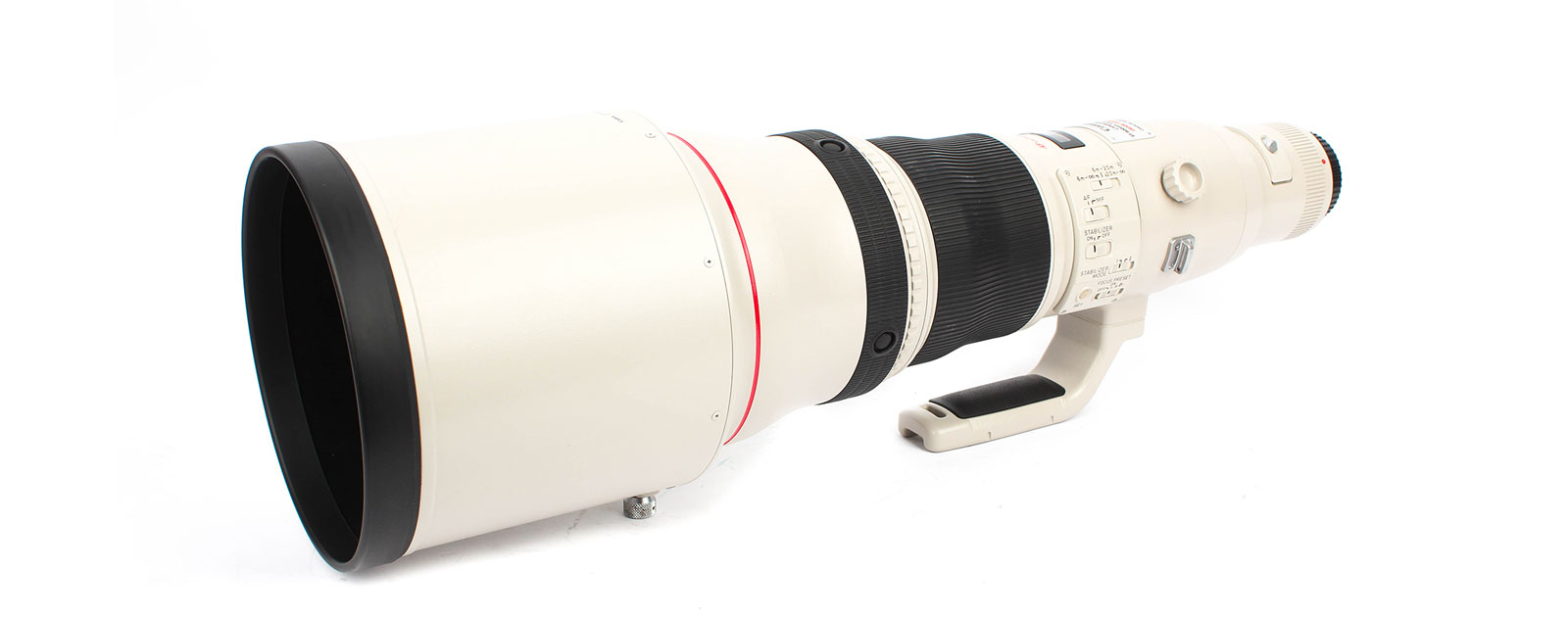 A Canon EF 800mm f/4 L IS USM on a white background.