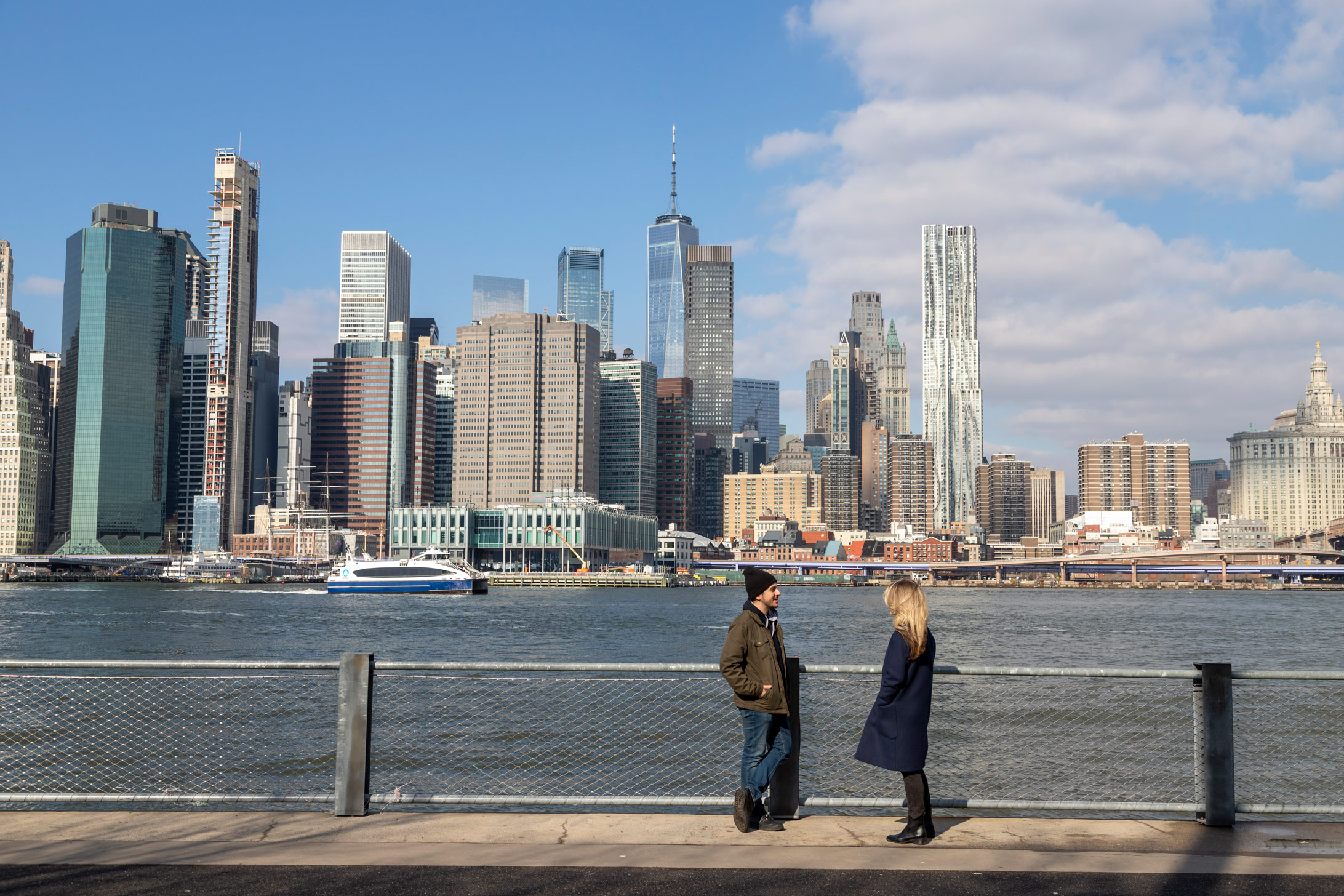 Two people in front of the New York City skyline on a bright sunny day

Kristi Townsend | Canon 6D Mark II | 40mm | f/8 | 1/500 | ISO 100