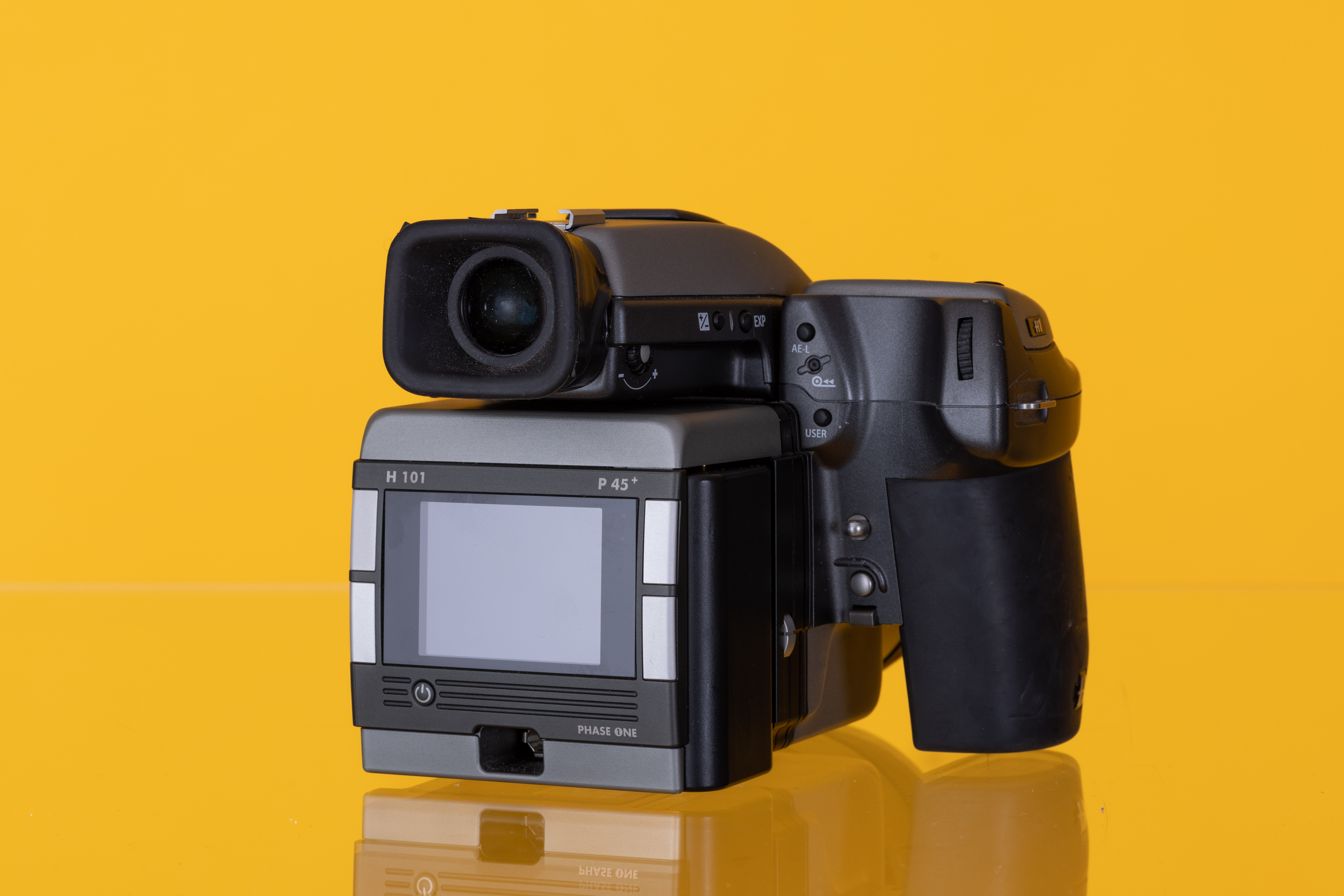 A Phase One P45 Medium format digital back attached to a Hasselblad H1