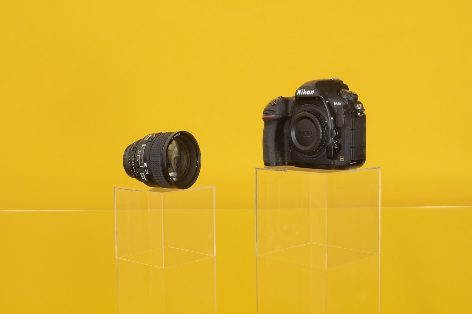 Nikon-D850-+-Nikon-AF-85mm-f-1.4D