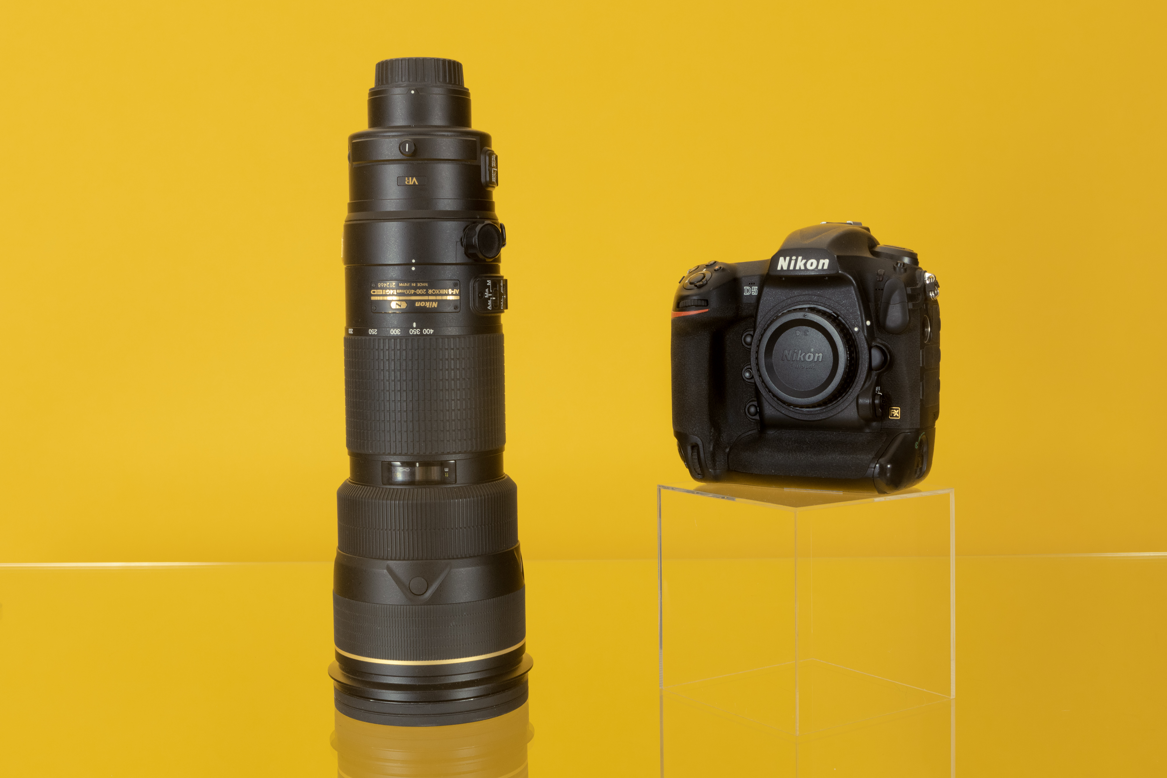 Nikon-D5-+-Nikon-200-400-f-4.jpg