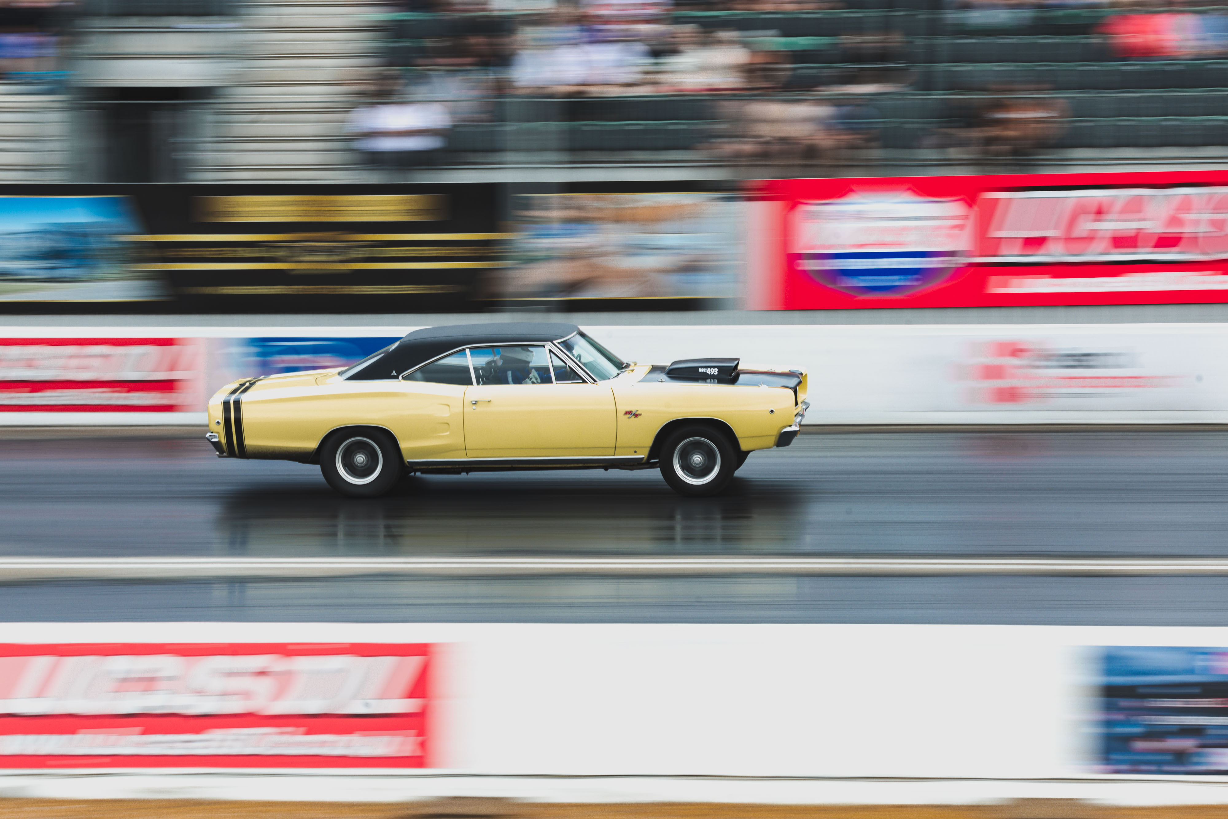 American muscle car drag racing