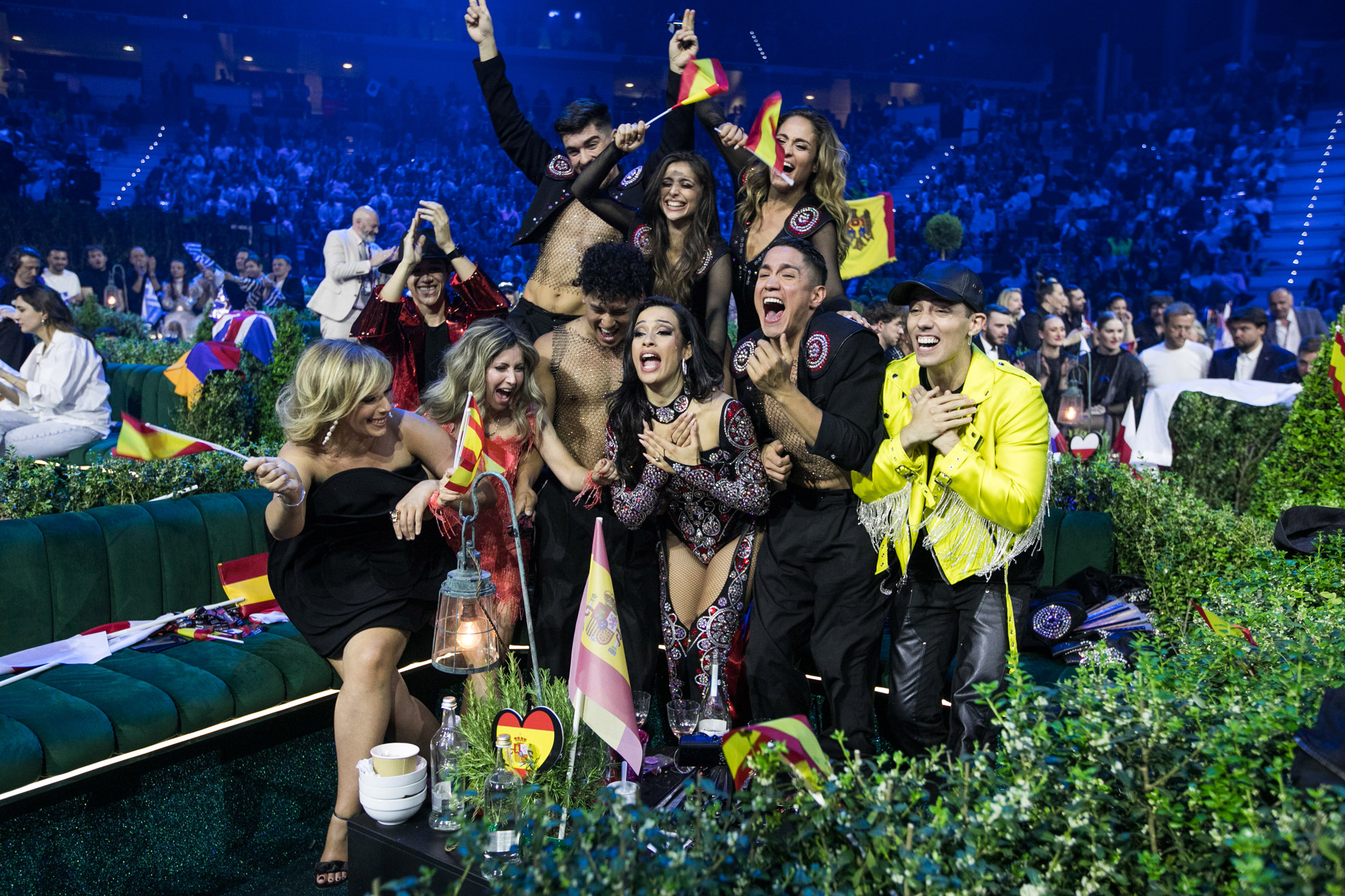 De Spaanse Eurovisie-inzendingen vieren.