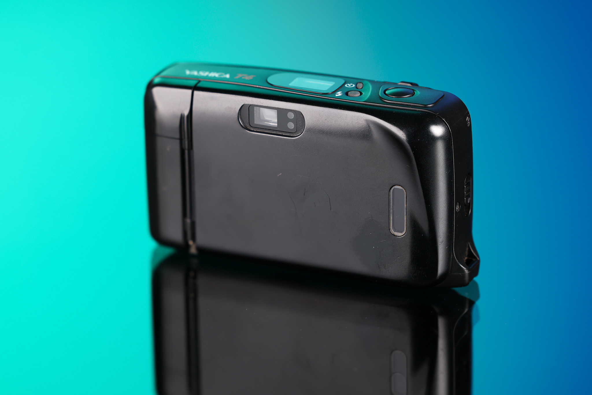 Rear of the Yahsica T4