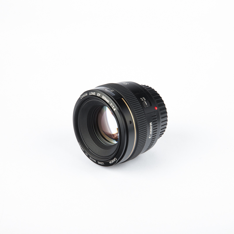 Canon EF 50mm f/1.4 USM