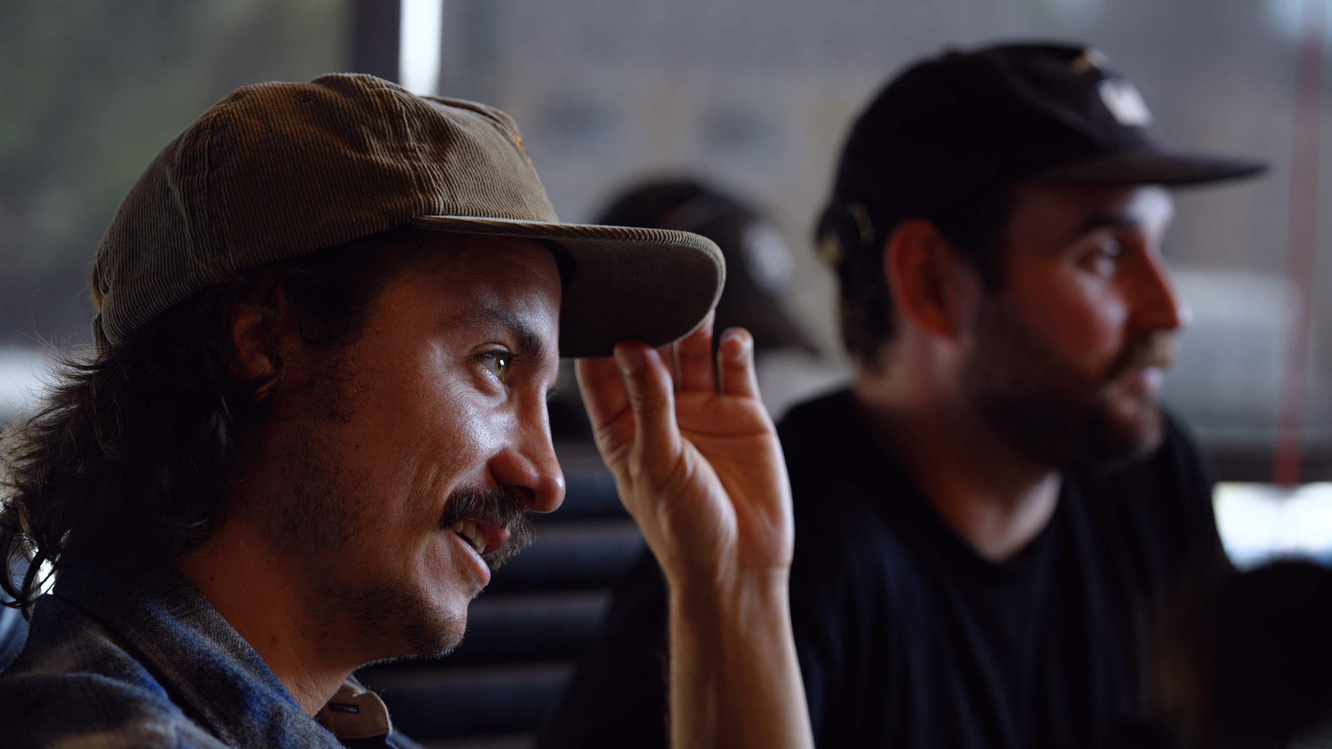 Two surf filmmakers in hats sitting and smiling.

Jake O’Connor | Sony FX3 | Sony FE 70-200mm f/2.8 GM OSS