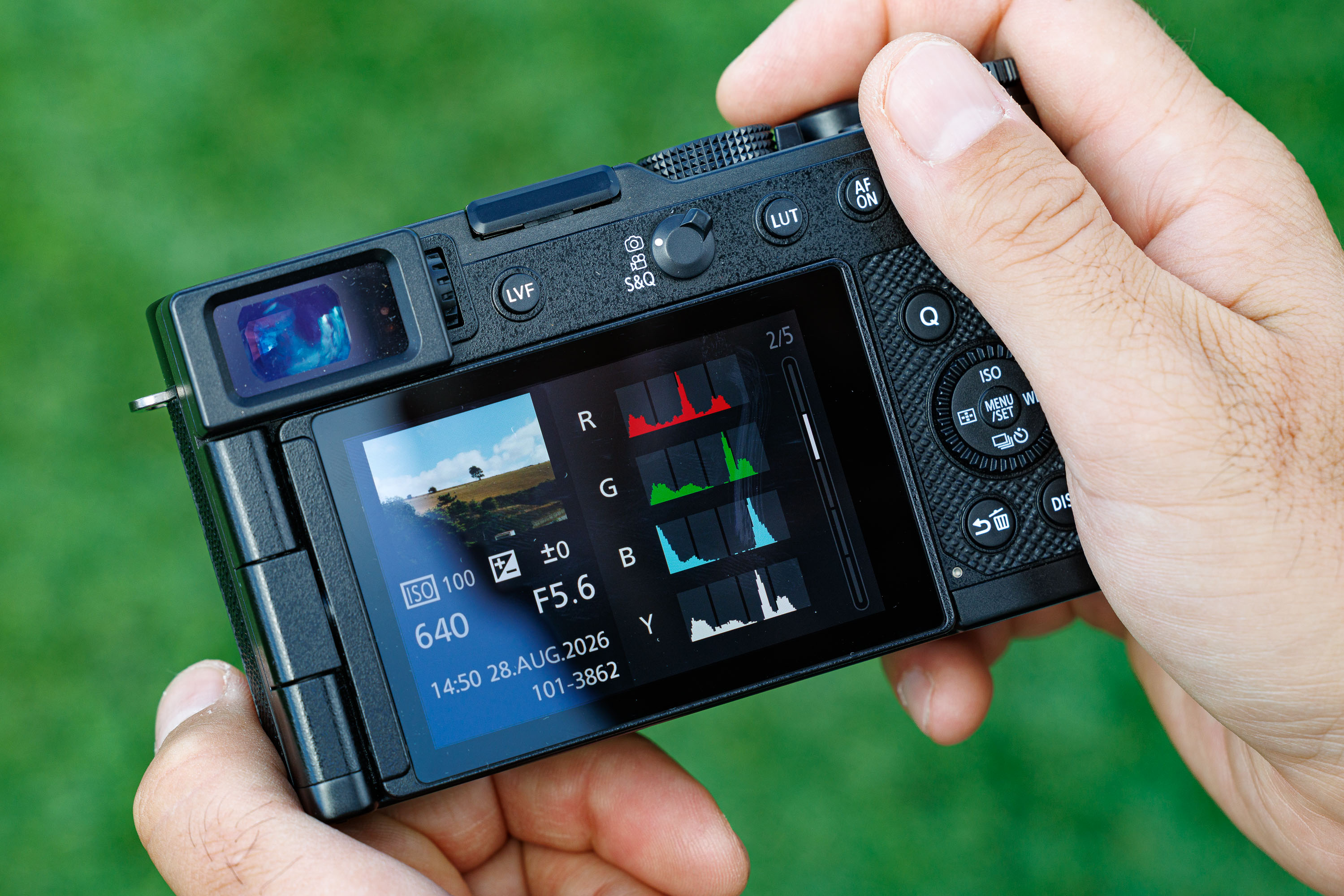 Back of the Panasonic L10 compact camera showing the histograms you for pictures you have taken.