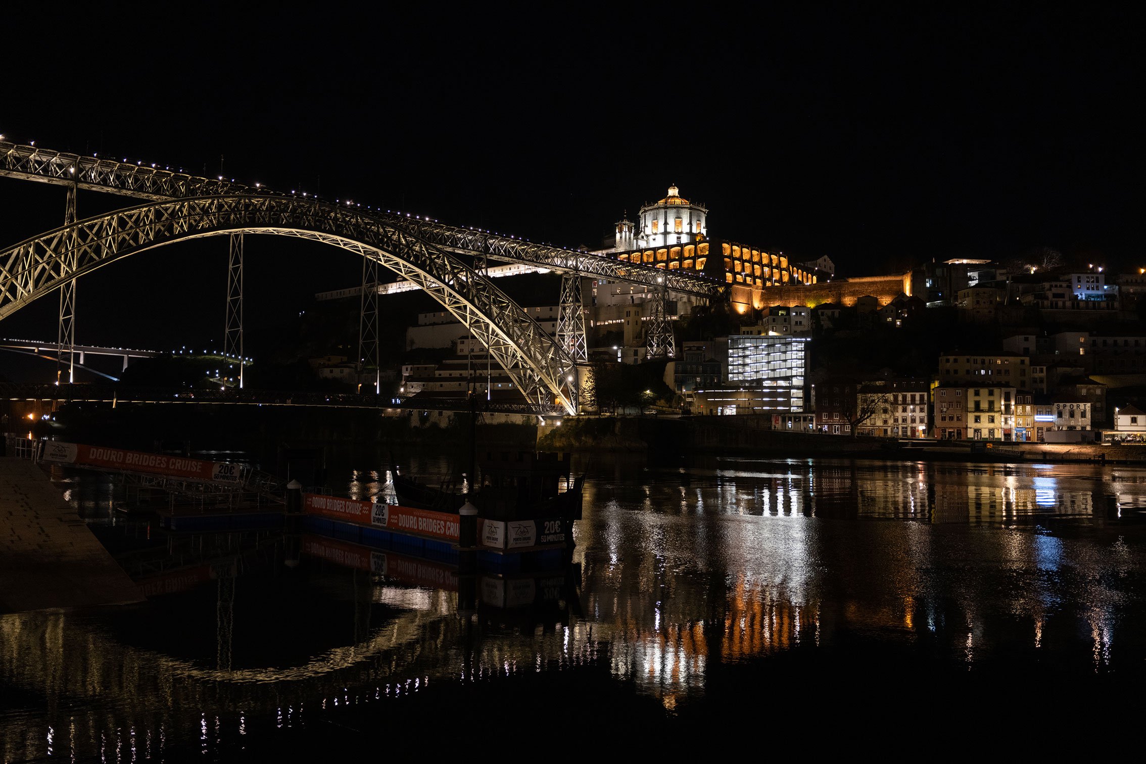 The Dom Luís I Bridge at night in Porto, Portugal. Shot on the Fujifilm GFX100RF by Amy Moore.