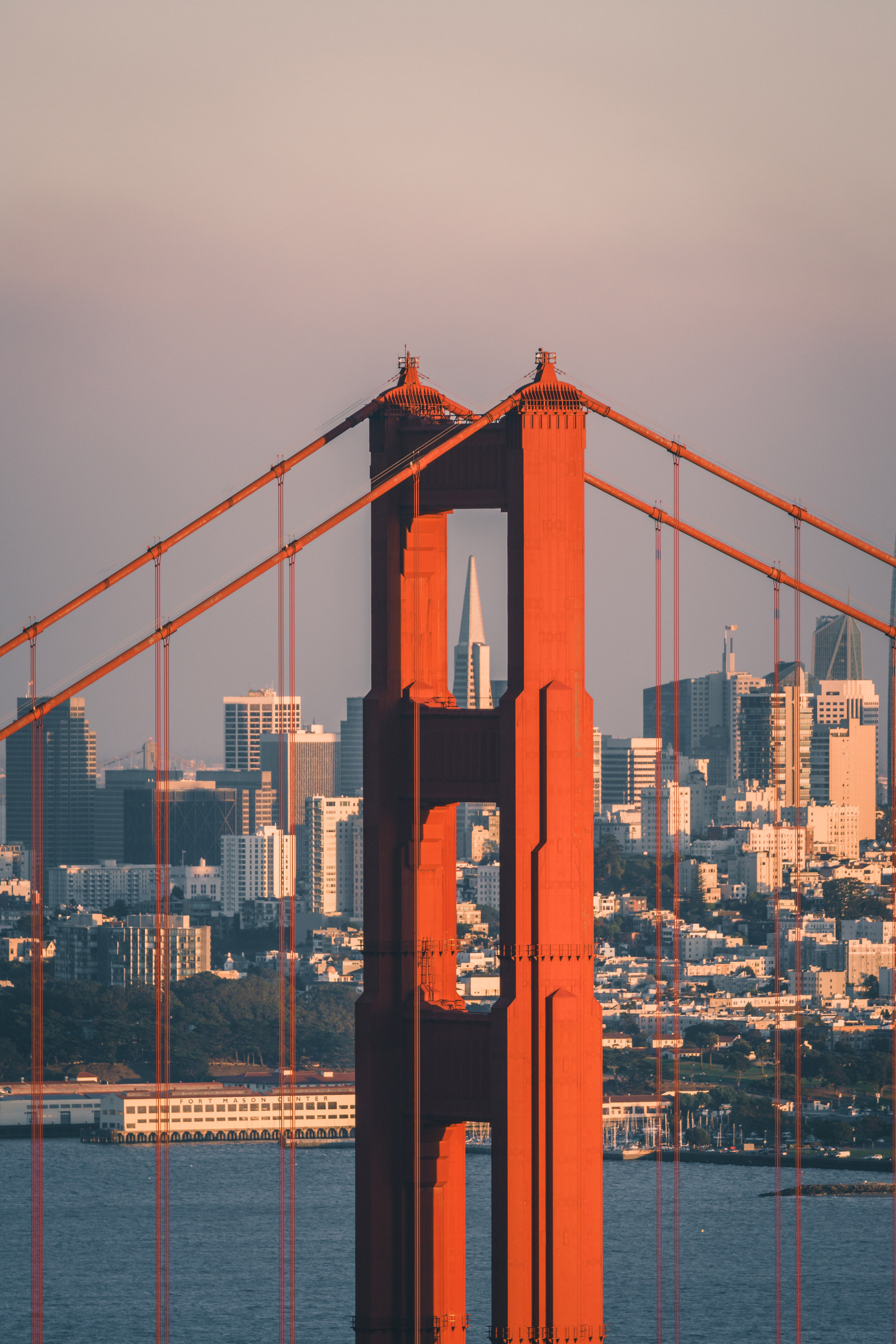 Ein Bild von der Golden Gate Bridge in San Francisco