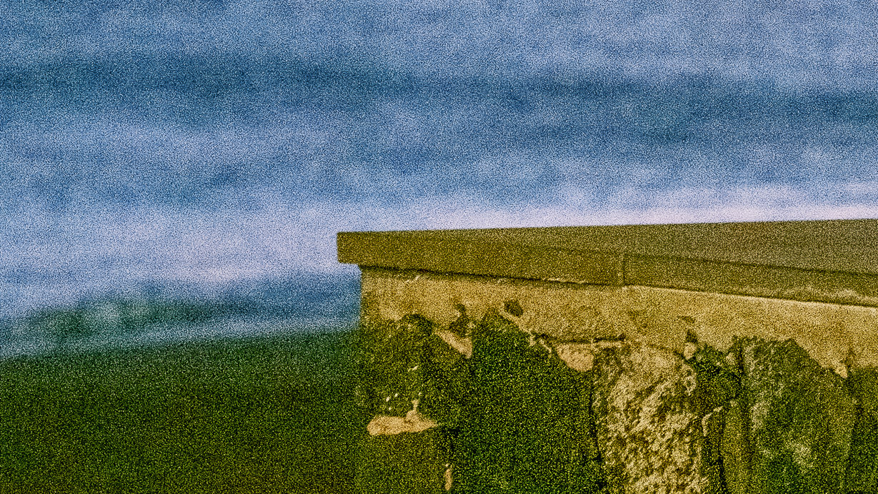 
A 100% crop of an image showing the grain that is present at 10000 ISO on the Fujifilm GFX 50R. 

