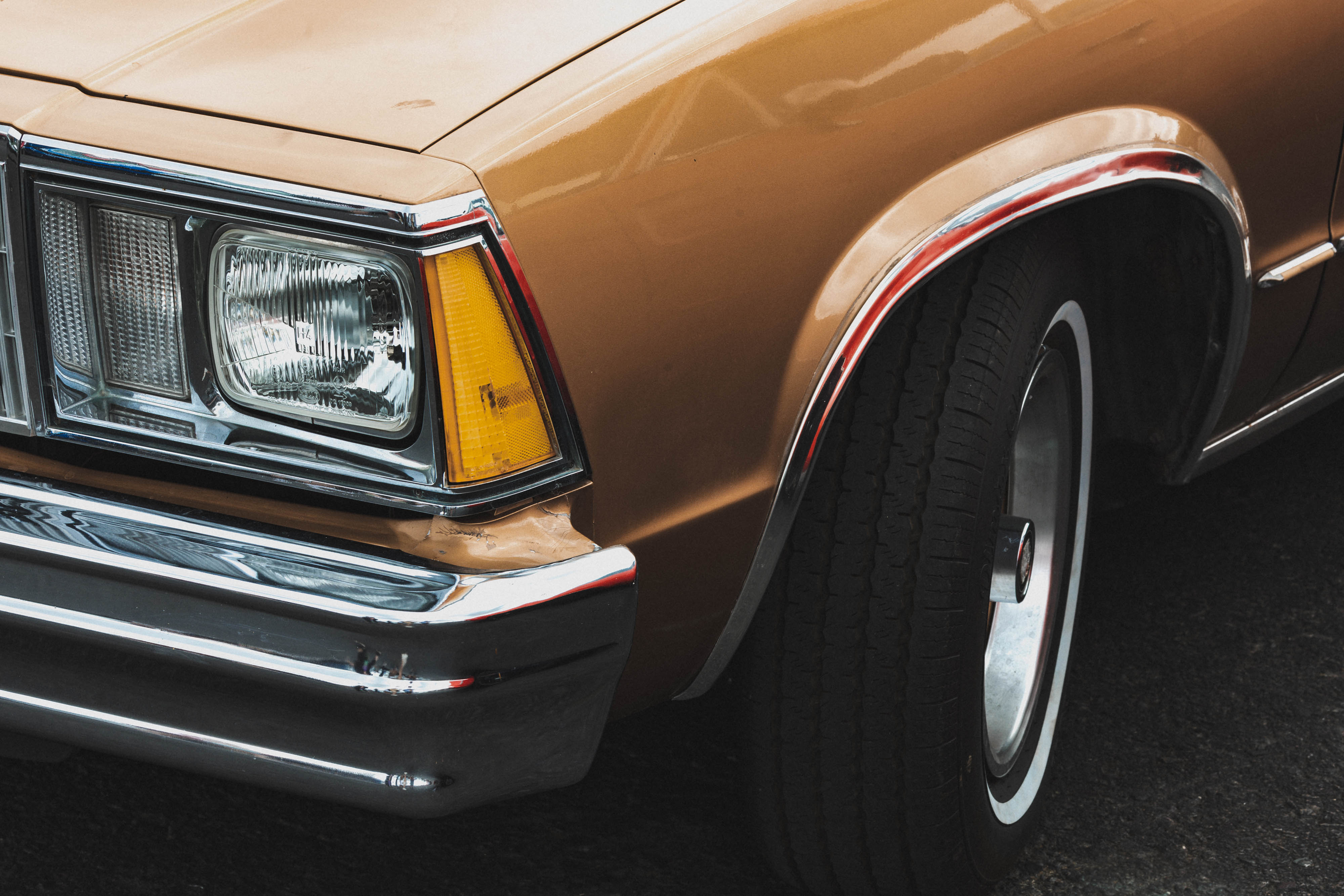 Gold Chevrolet Malibu Classic