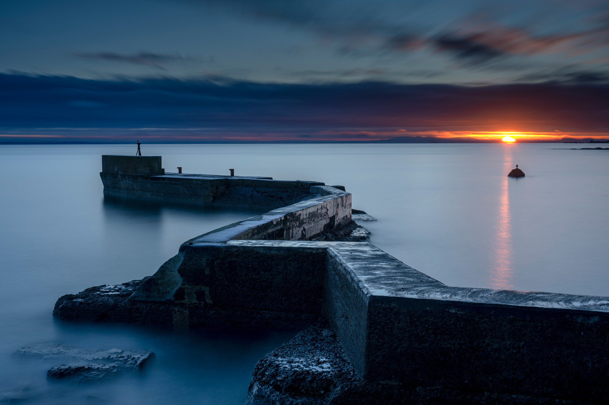 La jetée de la côte de St Monans, avec un coucher de soleil en arrière-plan, prise par Scott Jessiman avec un Nikon Z6 II