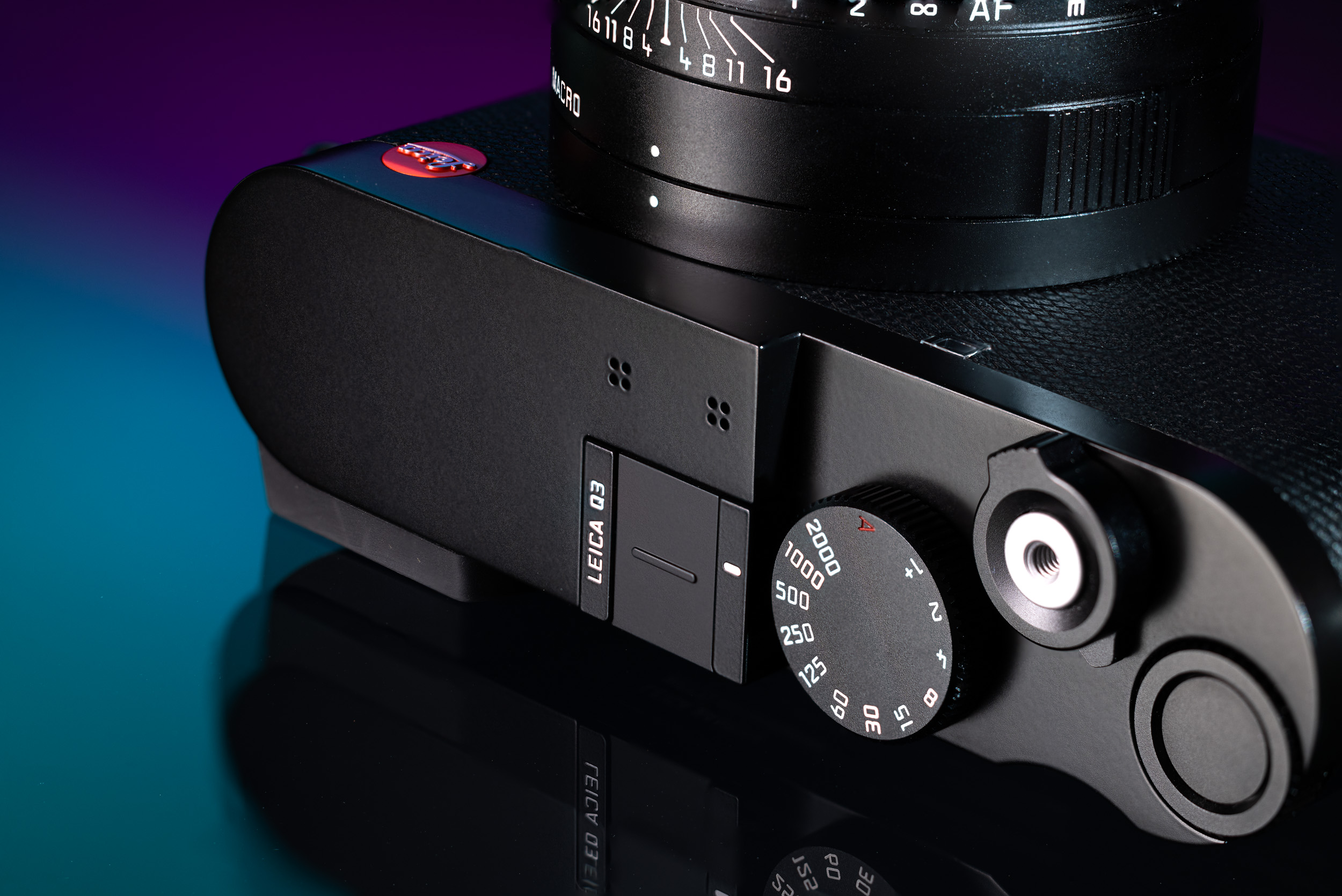Dessus d'un Leica Q3 d’occasion