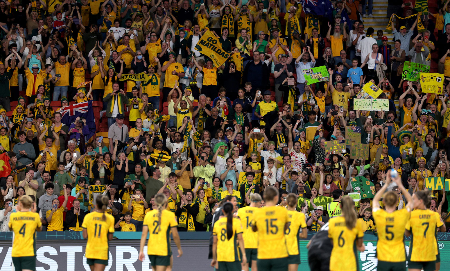 Australian fans in the stands cheering for the Australian team after winning a penalty shootout during the FIFA Women’s World Cup 2023. Photo by Elsa Garrison on a Canon EOS R3.