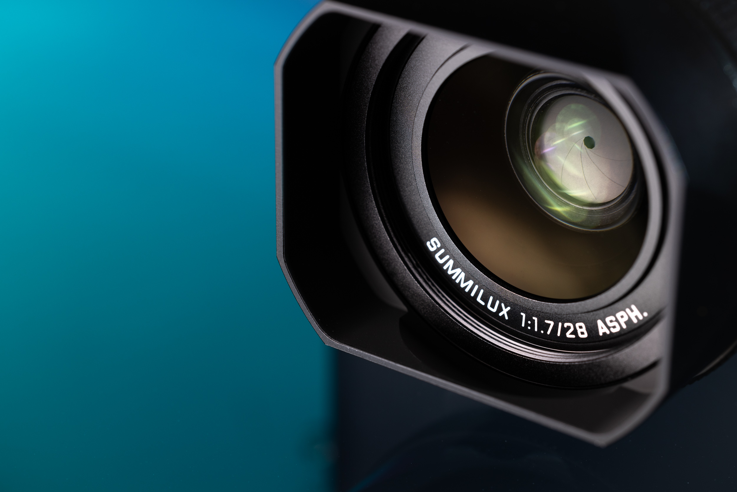 Leica Q3 close-up on a blue background
