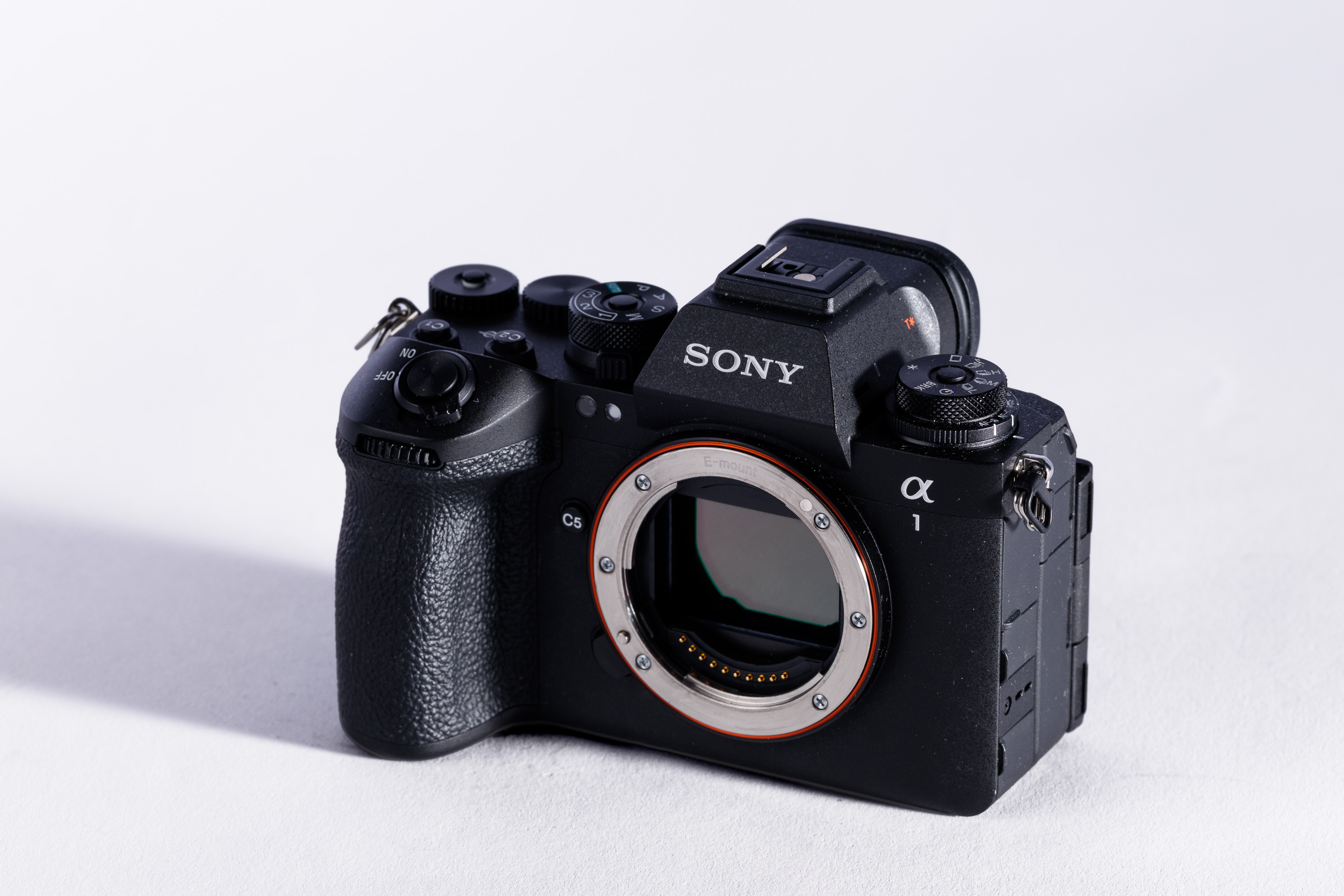 A kit shot of the Sony A1 II against a white background