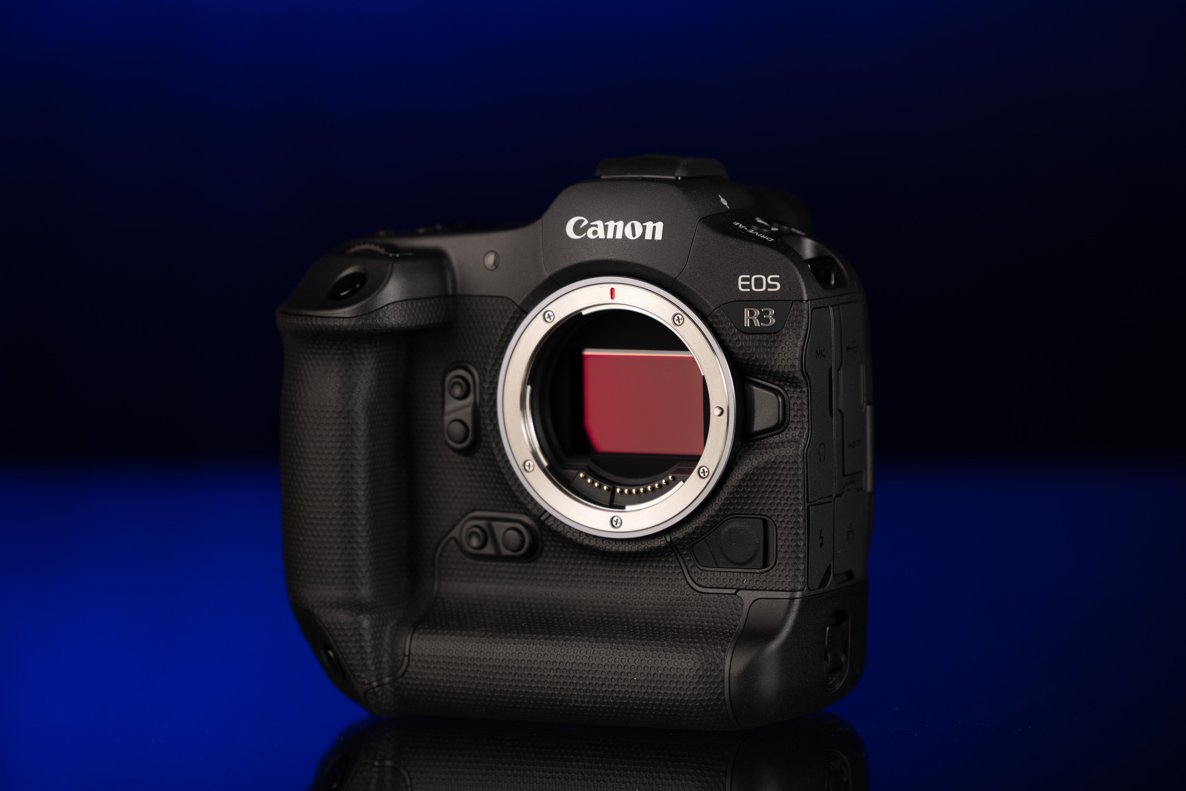 Cámara Canon Mirrorless EOS R3
