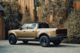 Scout_Terra_Rear34_00339