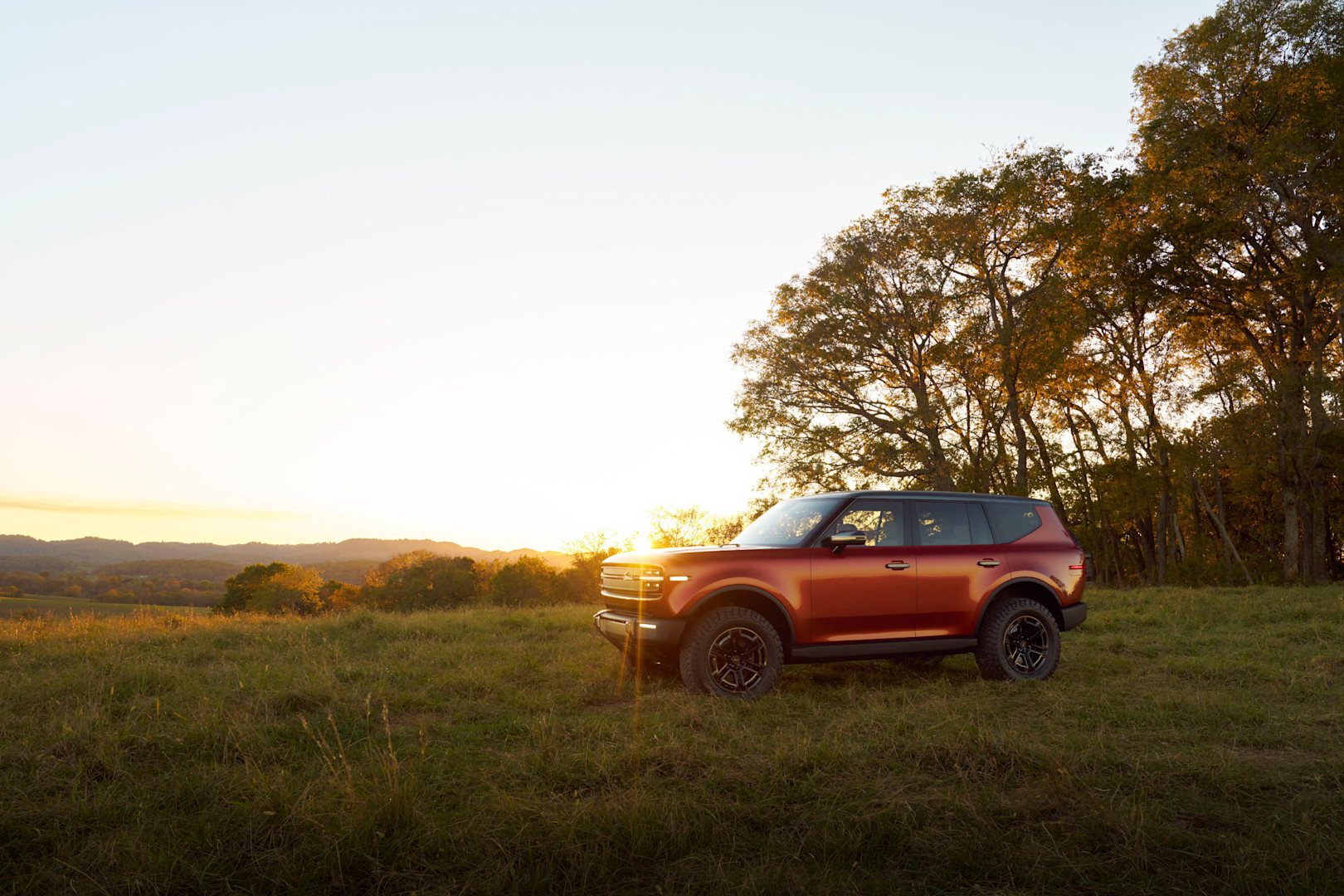 Side view of a traveler with sunlight casting shadows