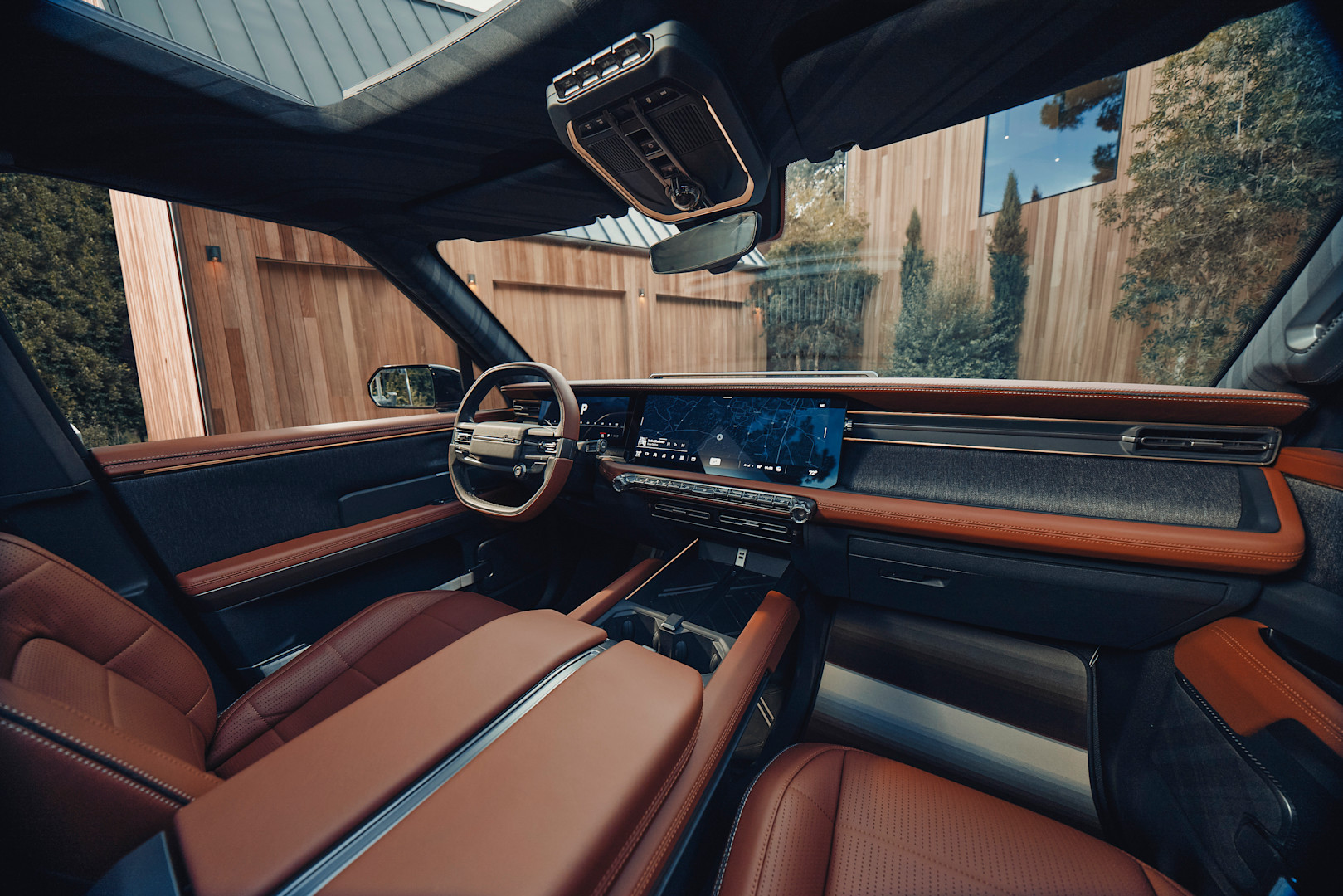 Scout_Traveler_Brick Red Interior