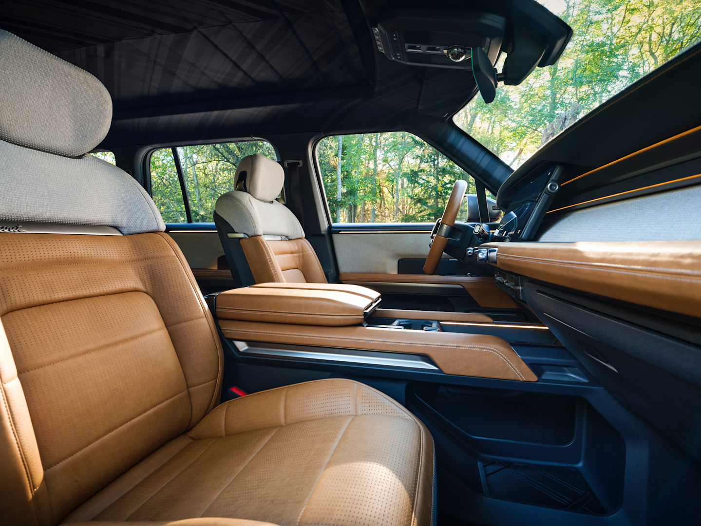01 D2-Traveler-Interior-3008