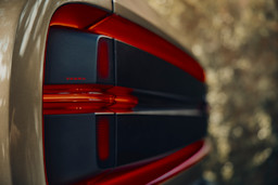 Scout_Terra_LightDetail_00385